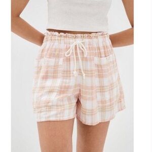 American Eagle Plaid High Waist Pull On Shorts